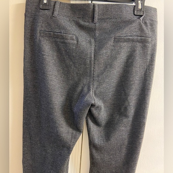 Betabrand trousers plaid charcoal gray straight leg slip on Medium - Picture 7 of 9